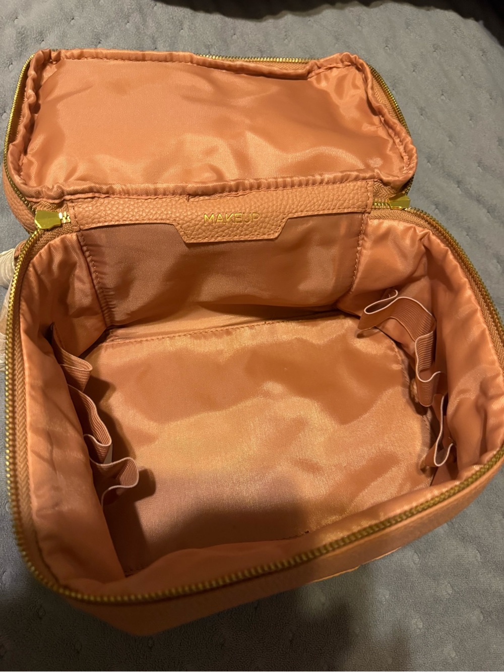 NEW Luxe Rose Textured Leather Double-Zip Cosmetic Case - Picture 8 of 13